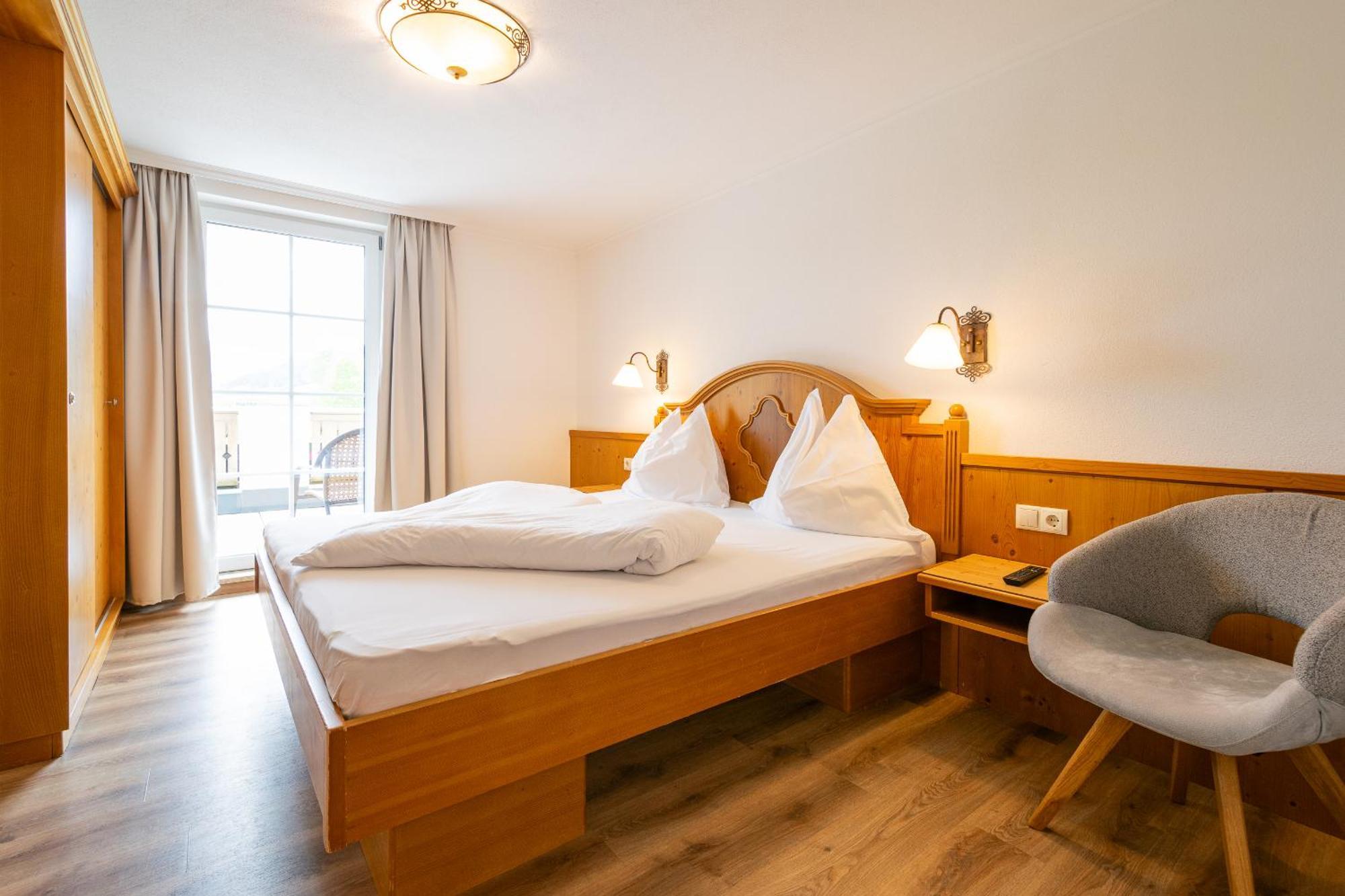 Landhotel Hubengut Bed And Breakfast رادستادت المظهر الخارجي الصورة