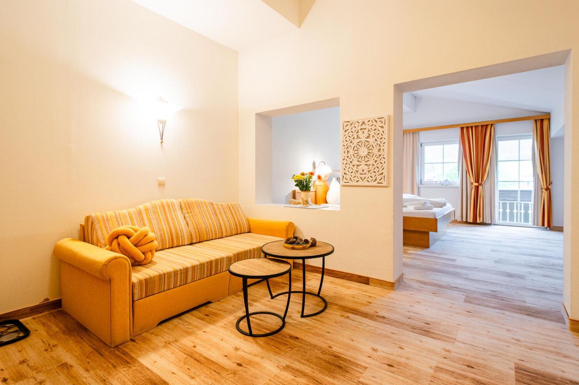 Landhotel Hubengut Bed And Breakfast رادستادت المظهر الخارجي الصورة